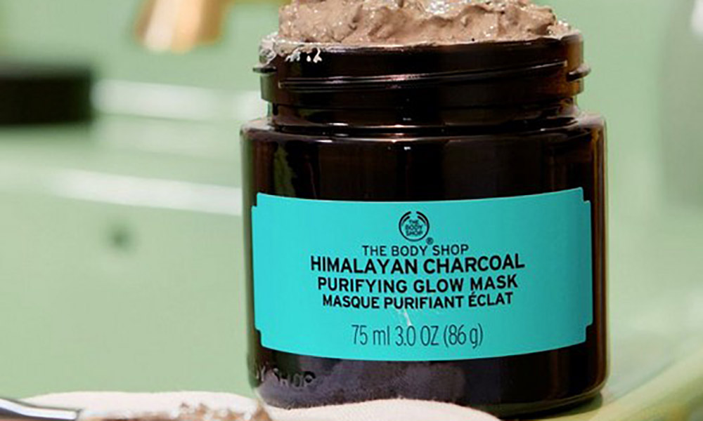 The Body Shop Himalayan Charcoal Purifying Glow Mask