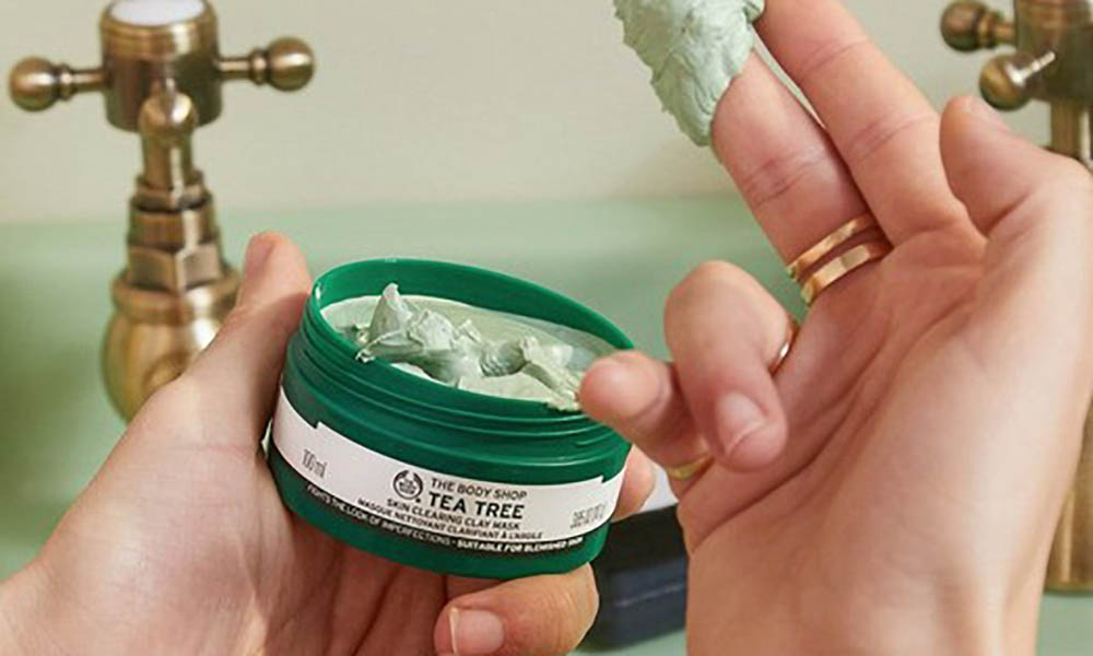 The Bodyshop Tea Tree Skin Clearing Clay Mask